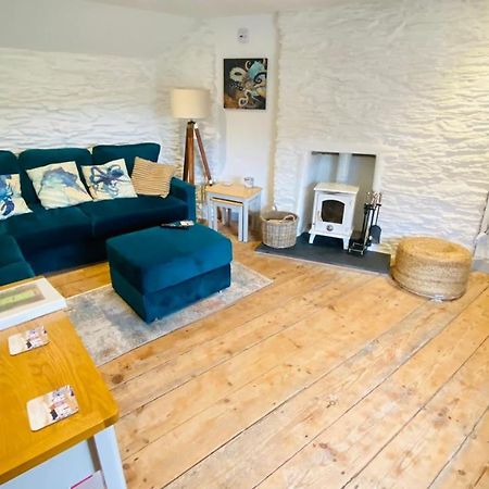 Spindrift Is A Beautiful Newly Refurbished Three Bedroom Private Family House Located On The Old Harbour And The Coastal Path In The Heart Of Beautiful Polperro Εξωτερικό φωτογραφία